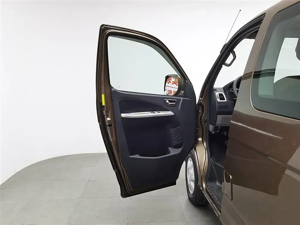 2016 Foton MP-X E 2.0L 122HP L4 5MT,autocango,china used car exporter,china ev exporter,chinese used car exporter,chinese used ev exporter