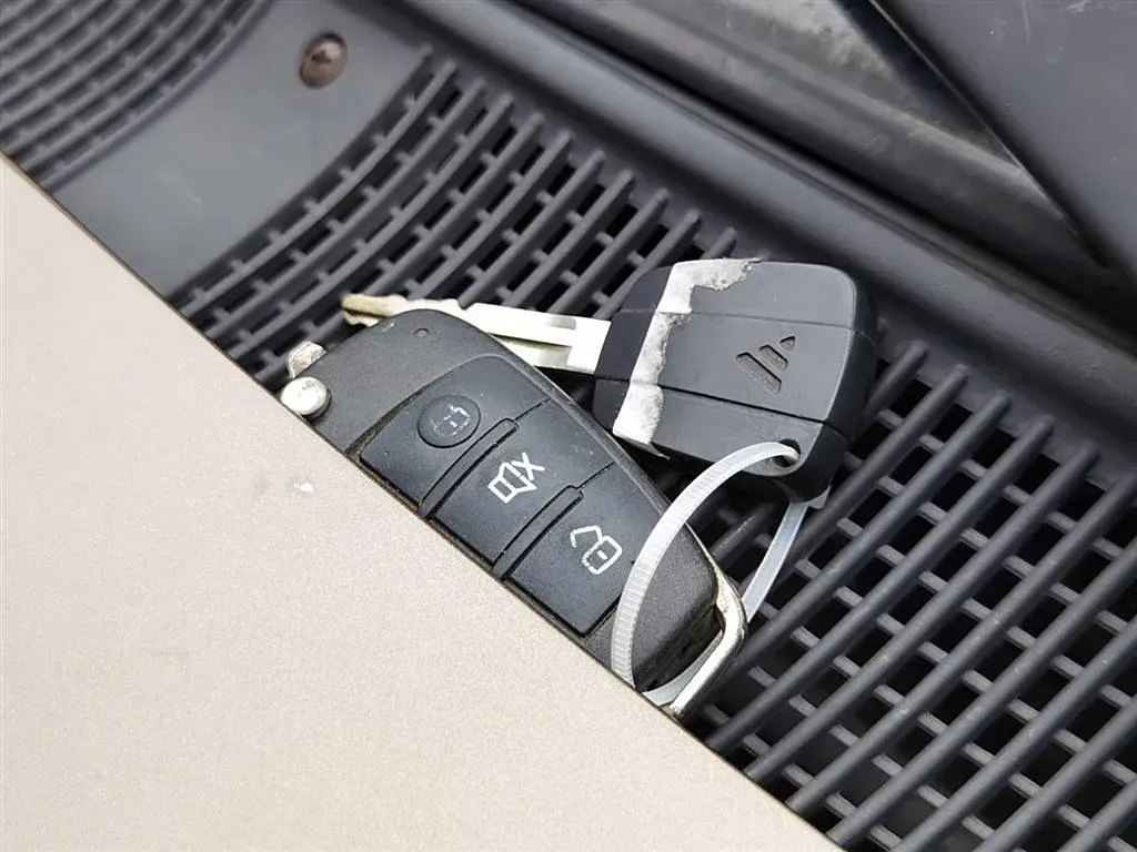 2016 Foton MP-X E 2.0L 122HP L4 5MT,autocango,china used car exporter,china ev exporter,chinese used car exporter,chinese used ev exporter