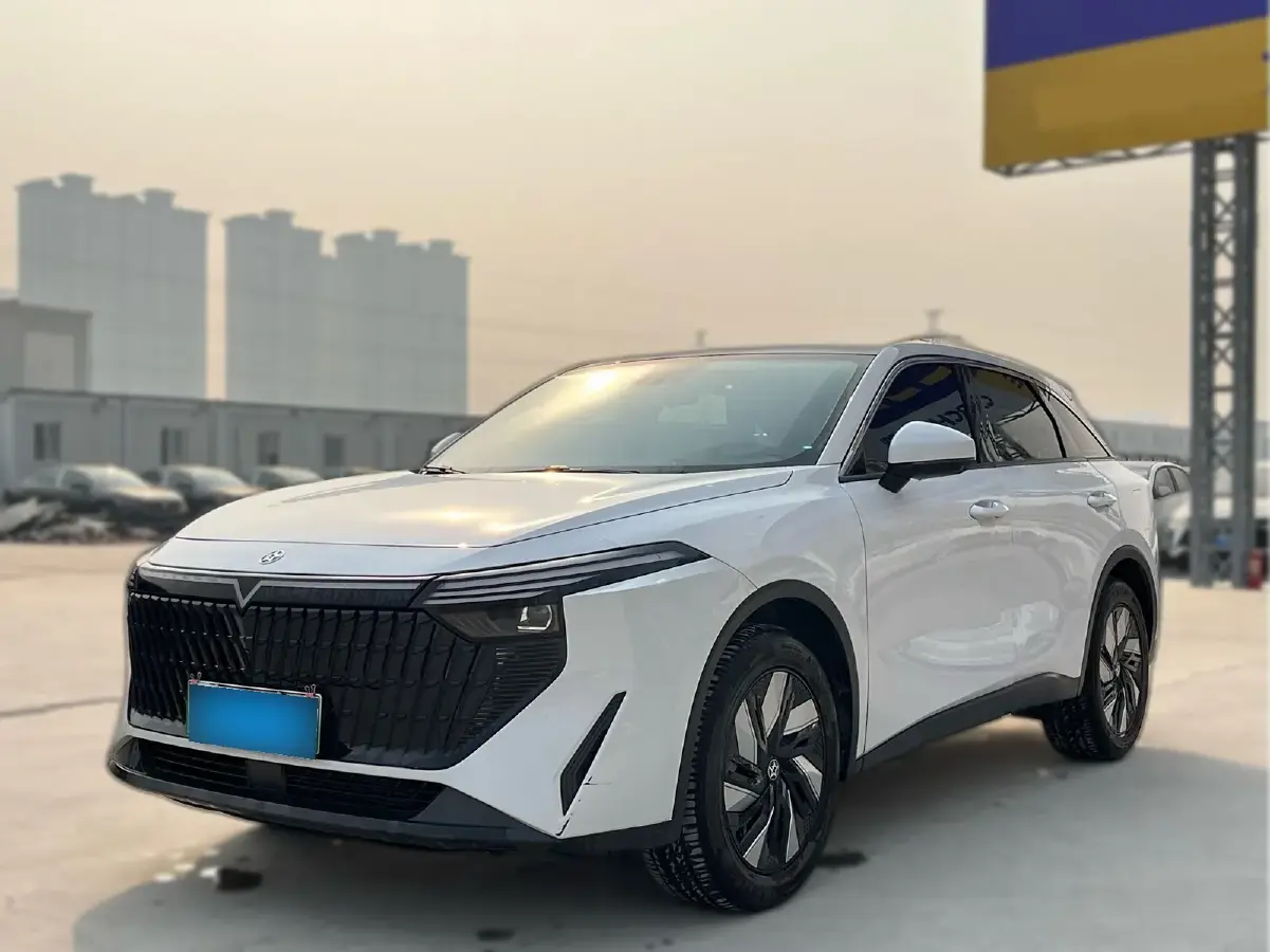 2023 Venucia Grand V DD-i 1.5T 163HP L4 E-CVT PHEV 10.3KWH