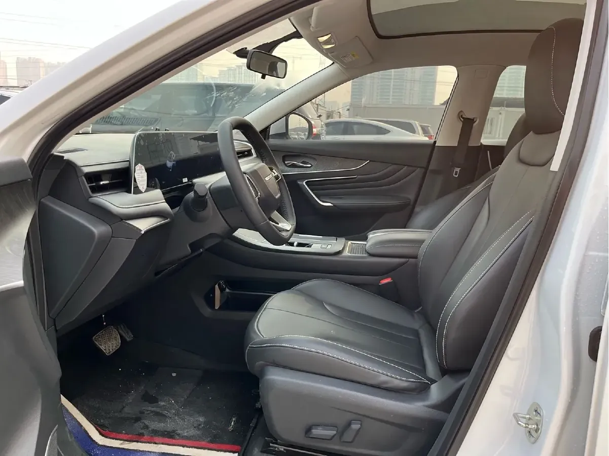 2023 Venucia Grand V DD-i 1.5T 163HP L4 E-CVT PHEV 10.3KWH,autocango,china used car exporter,china ev exporter,chinese used car exporter,chinese used ev exporter