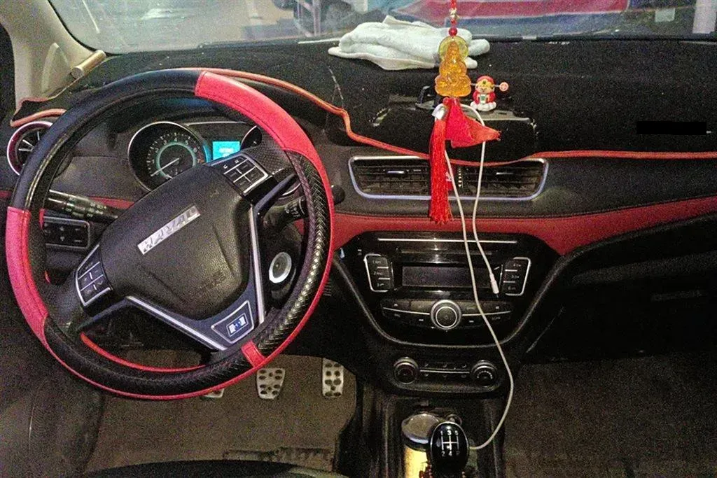 2016 Haval H1 1.5L 106HP L4 5MT,autocango,china used car exporter,china ev exporter,chinese used car exporter,chinese used ev exporter