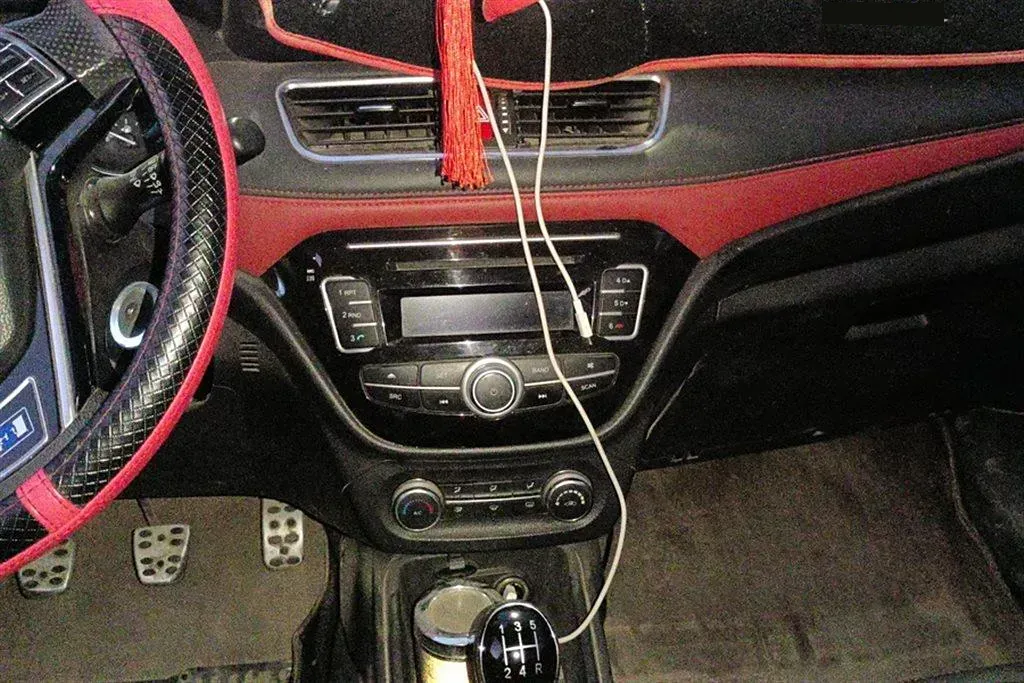 2016 Haval H1 1.5L 106HP L4 5MT,autocango,china used car exporter,china ev exporter,chinese used car exporter,chinese used ev exporter