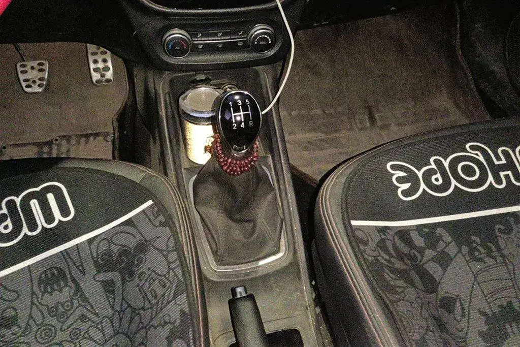 2016 Haval H1 1.5L 106HP L4 5MT,autocango,china used car exporter,china ev exporter,chinese used car exporter,chinese used ev exporter