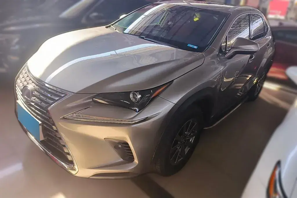 2018 Lexus NX 2.5L 155HP L4 E-CVT Hybrid