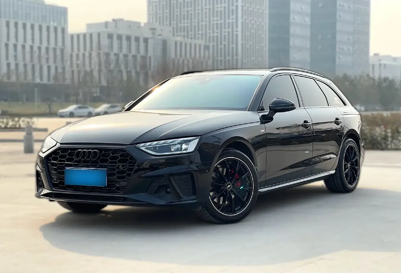 2024 Audi A4 2.0T 204HP L4 7DCT