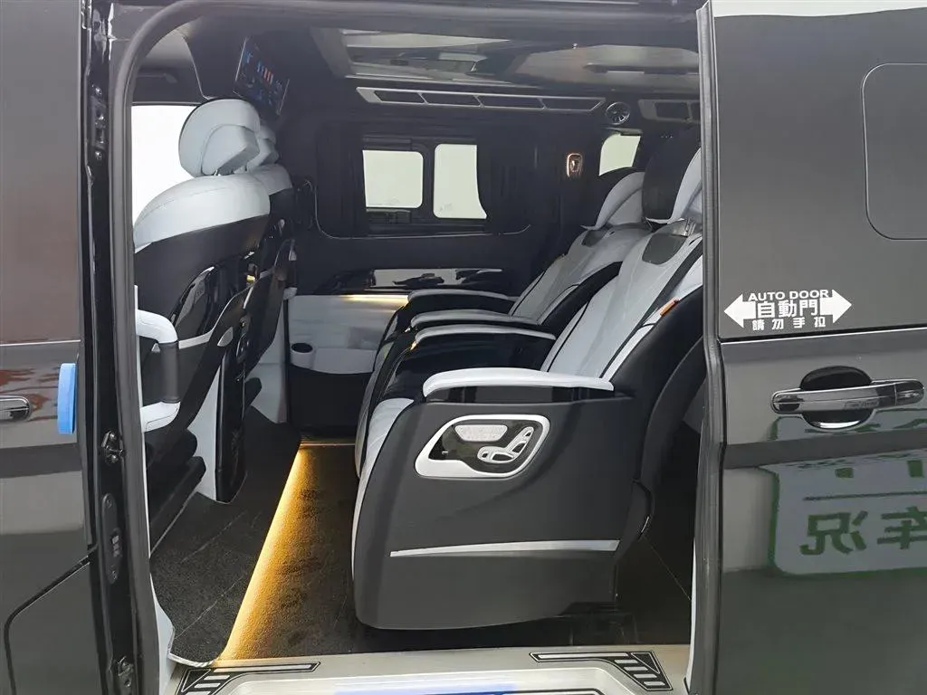 2022 JunTian HeiWuShi Youth 2.0T 203HP L4 6AT,autocango,china used car exporter,china ev exporter,chinese used car exporter,chinese used ev exporter