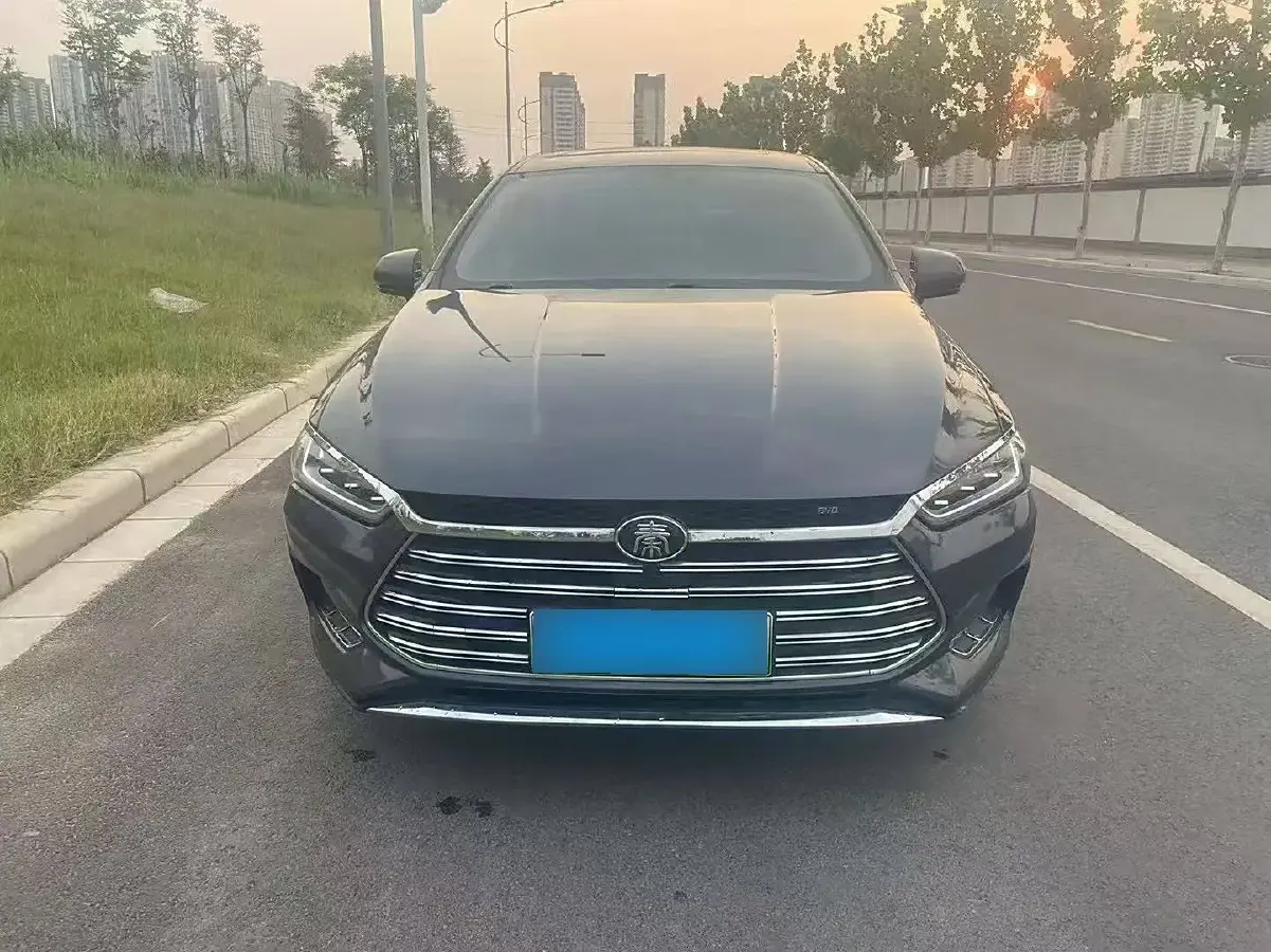 2019 BYD Qin Pro 1.5T 160HP L4 6DCT PHEV 14.38KWH