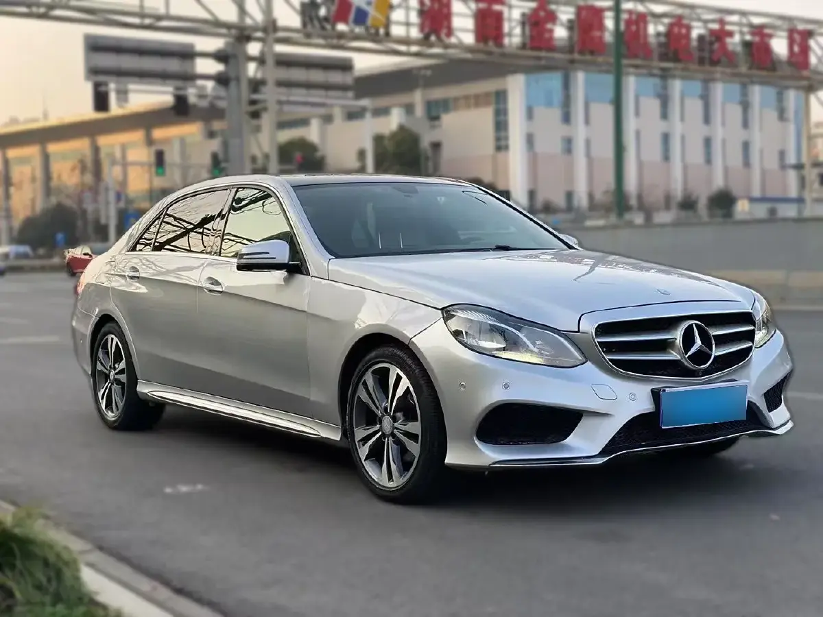 2015 Mercedes-Benz E Class 2.0T 211HP L4 7AT