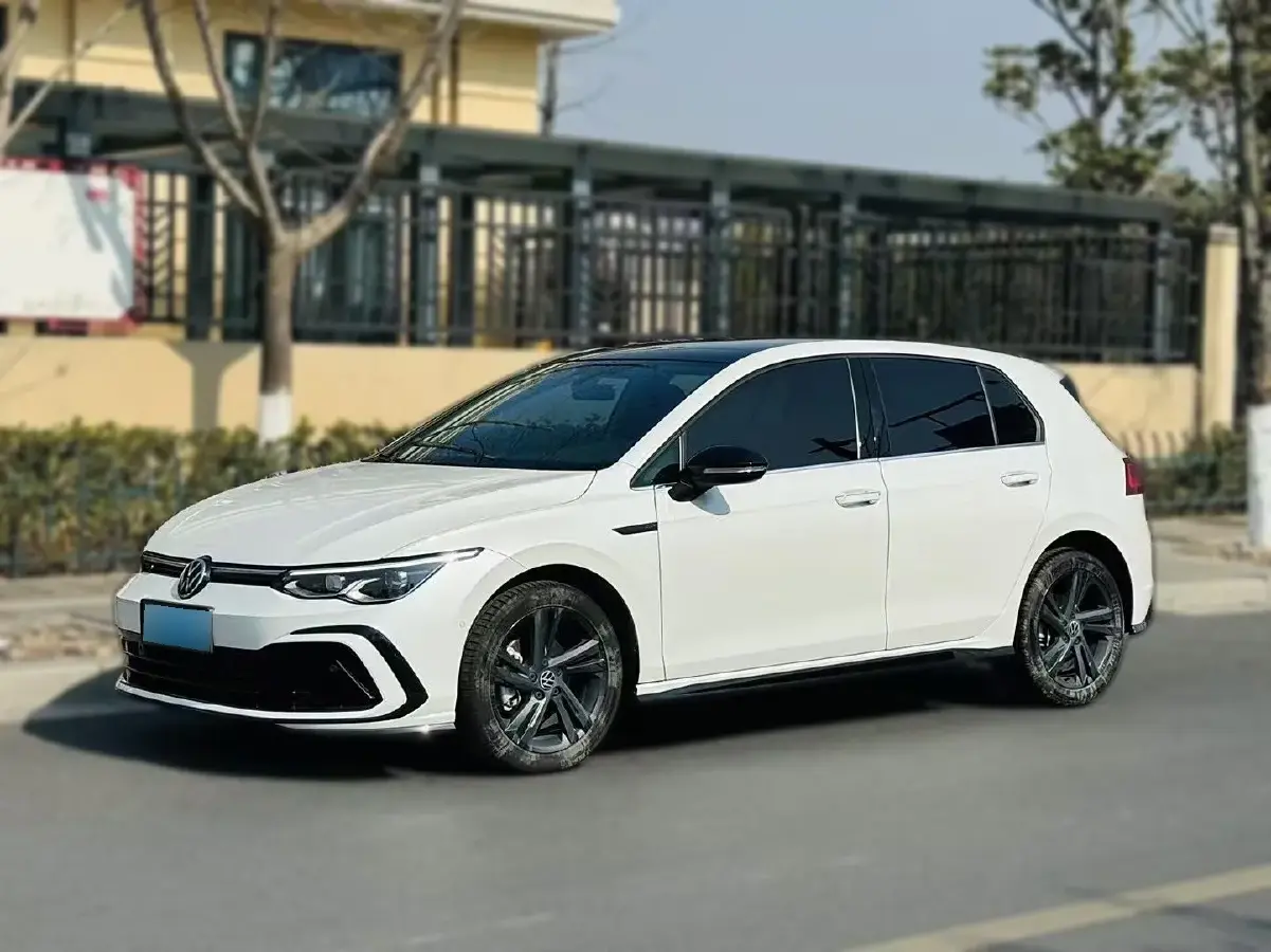 2023 Volkswagen Golf 1.4T 150HP L4 7DCT