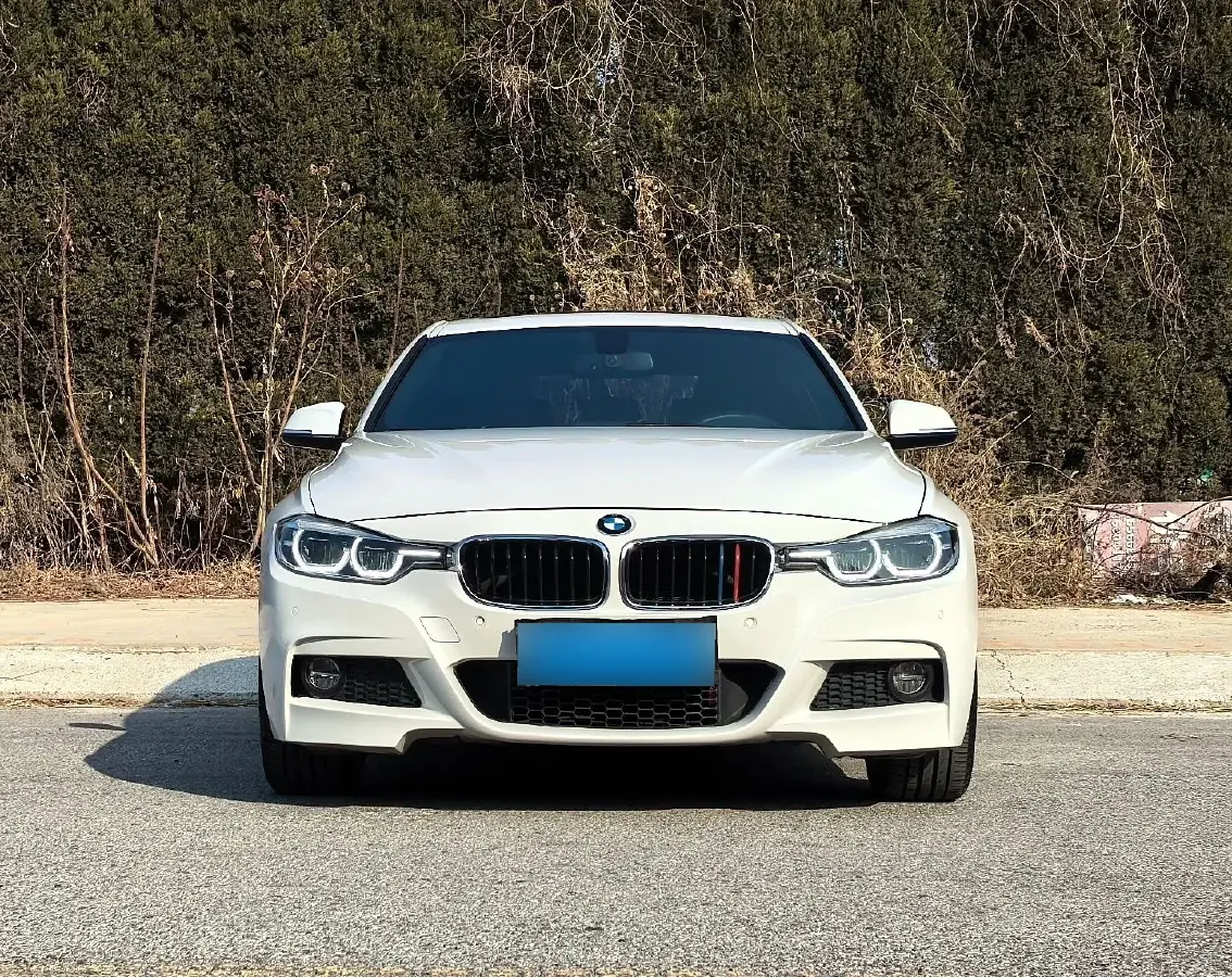 2017 BMW 3 Series 2.0T 184HP L4 8AT