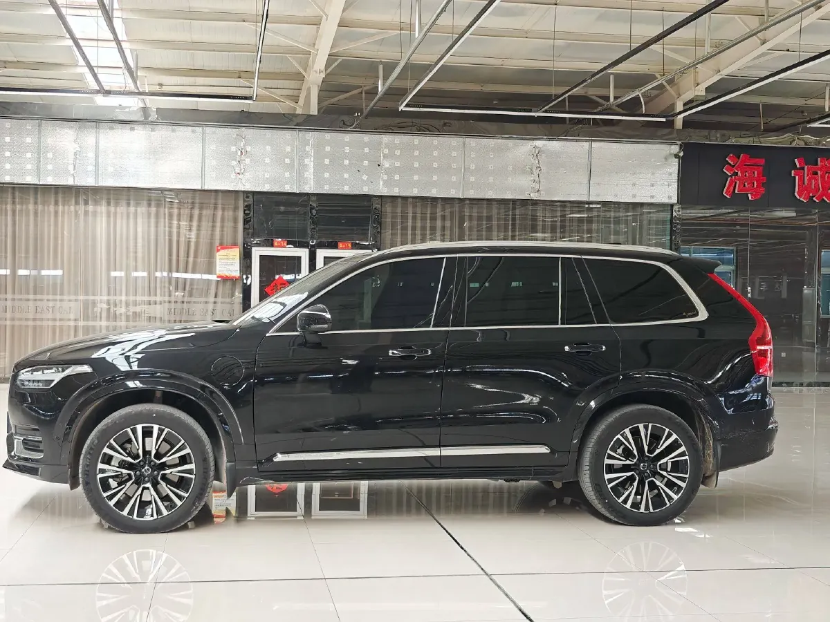 2023 Volvo XC90 PHEV 2.0T 310HP L4 8AT PHEV 18.831KWH,autocango,china used car exporter,china ev exporter,chinese used car exporter,chinese used ev exporter