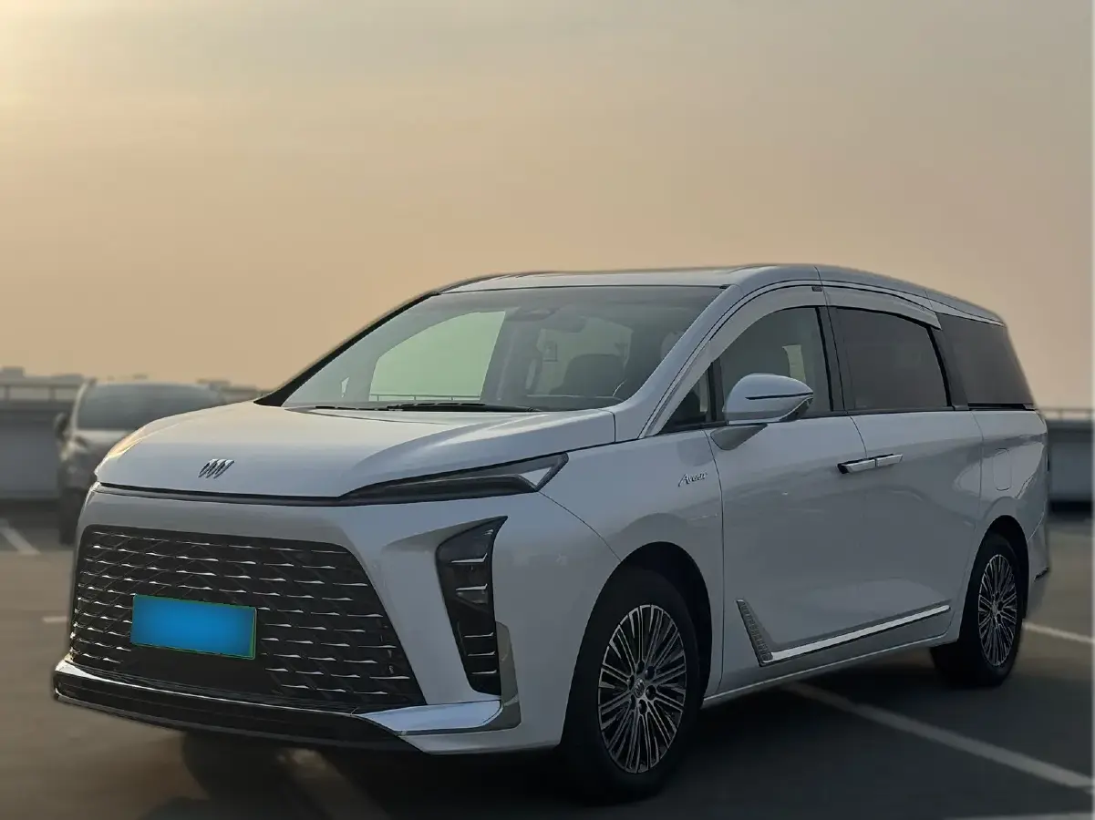 2024 Buick GL8 1.5T 180HP L4 2DHT PHEV 24.4KWH