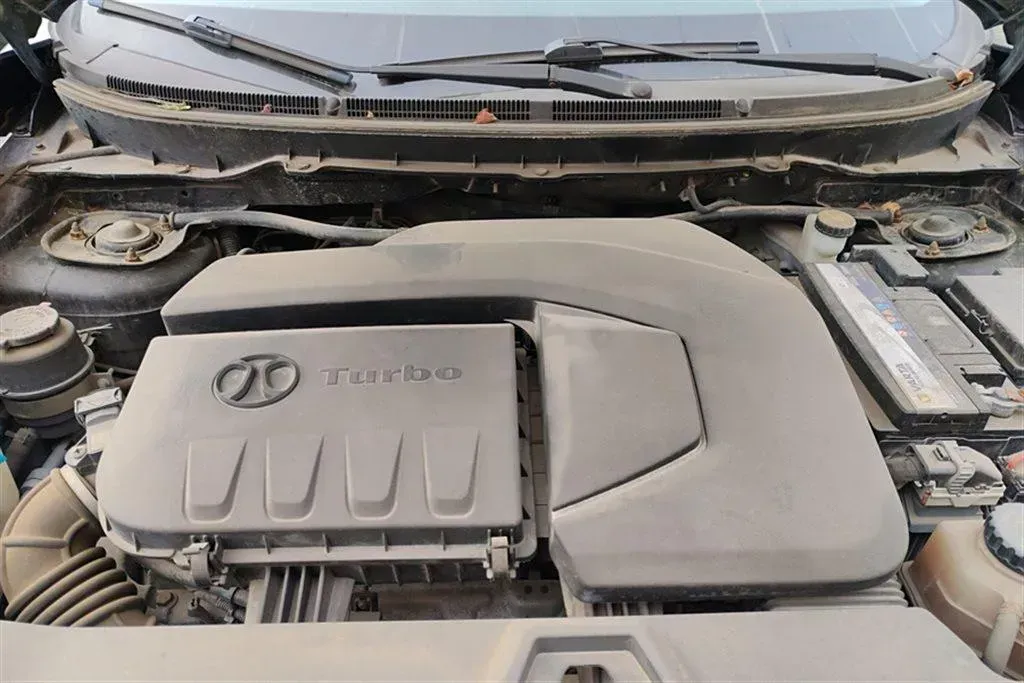 2015 BeiJing Auto Senova X65 2.0T 177HP L4 6AT,autocango,china used car exporter,china ev exporter,chinese used car exporter,chinese used ev exporter