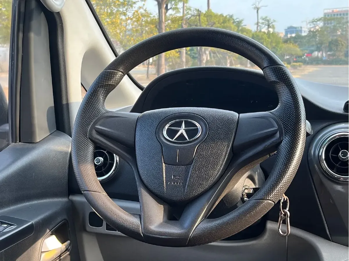 2015 JAC Refine M3 1.6L 120HP L4 5MT,autocango,china used car exporter,china ev exporter,chinese used car exporter,chinese used ev exporter