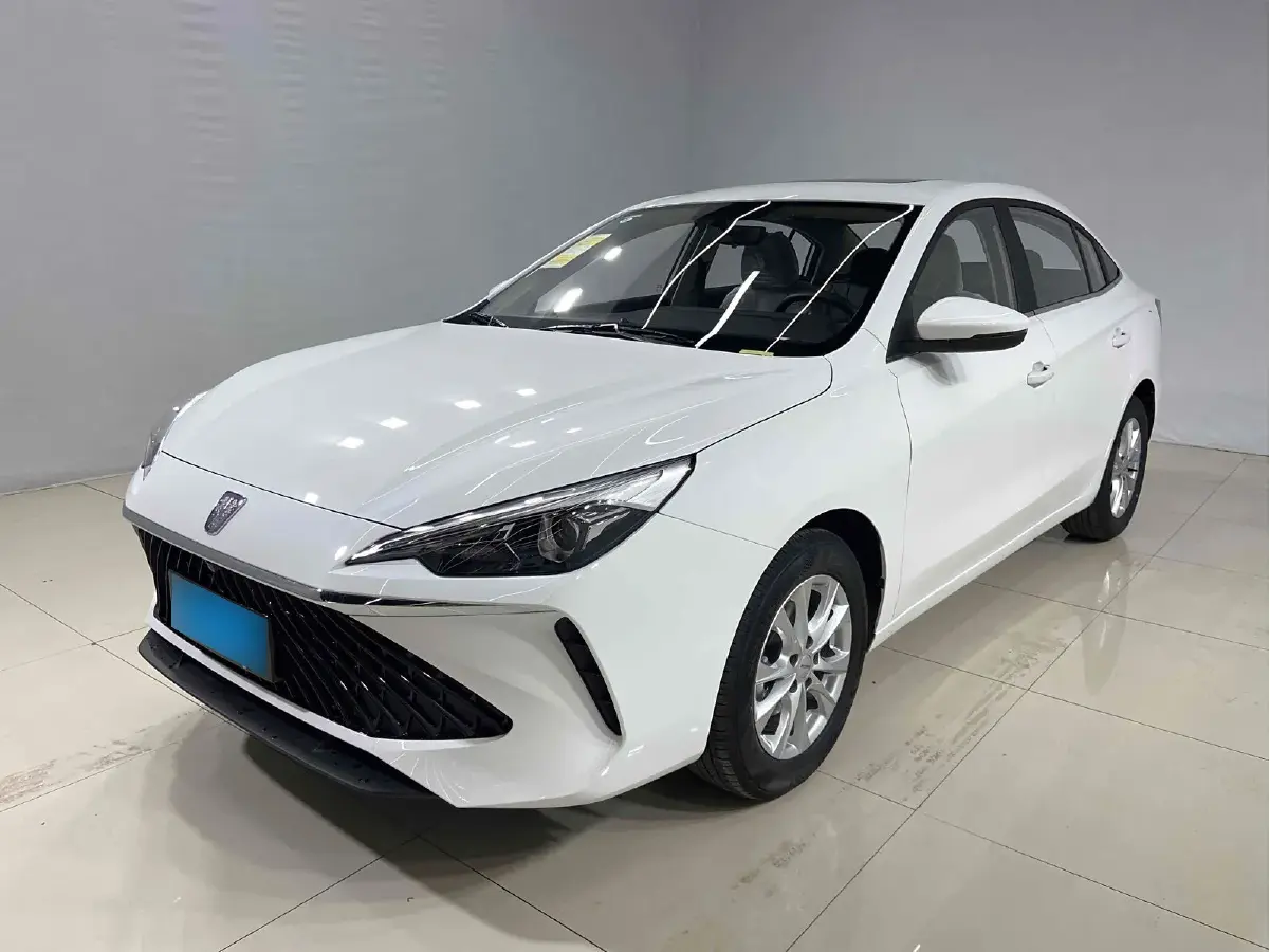 2023 Roewe i5 1.5L 129HP L4 CVT