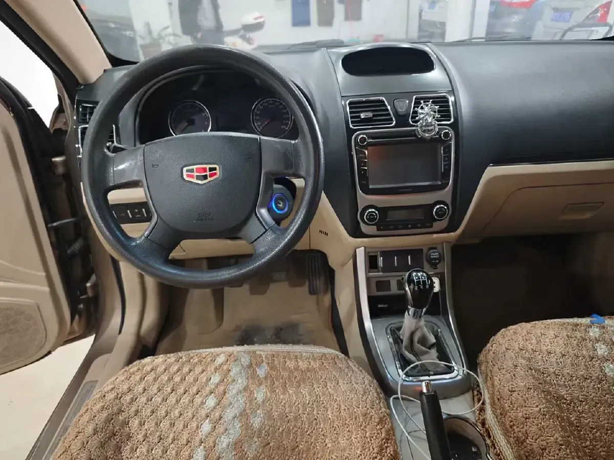 2012 Geely Emgrand Classic 1.5L 109HP L4 5MT,autocango,china used car exporter,china ev exporter,chinese used car exporter,chinese used ev exporter