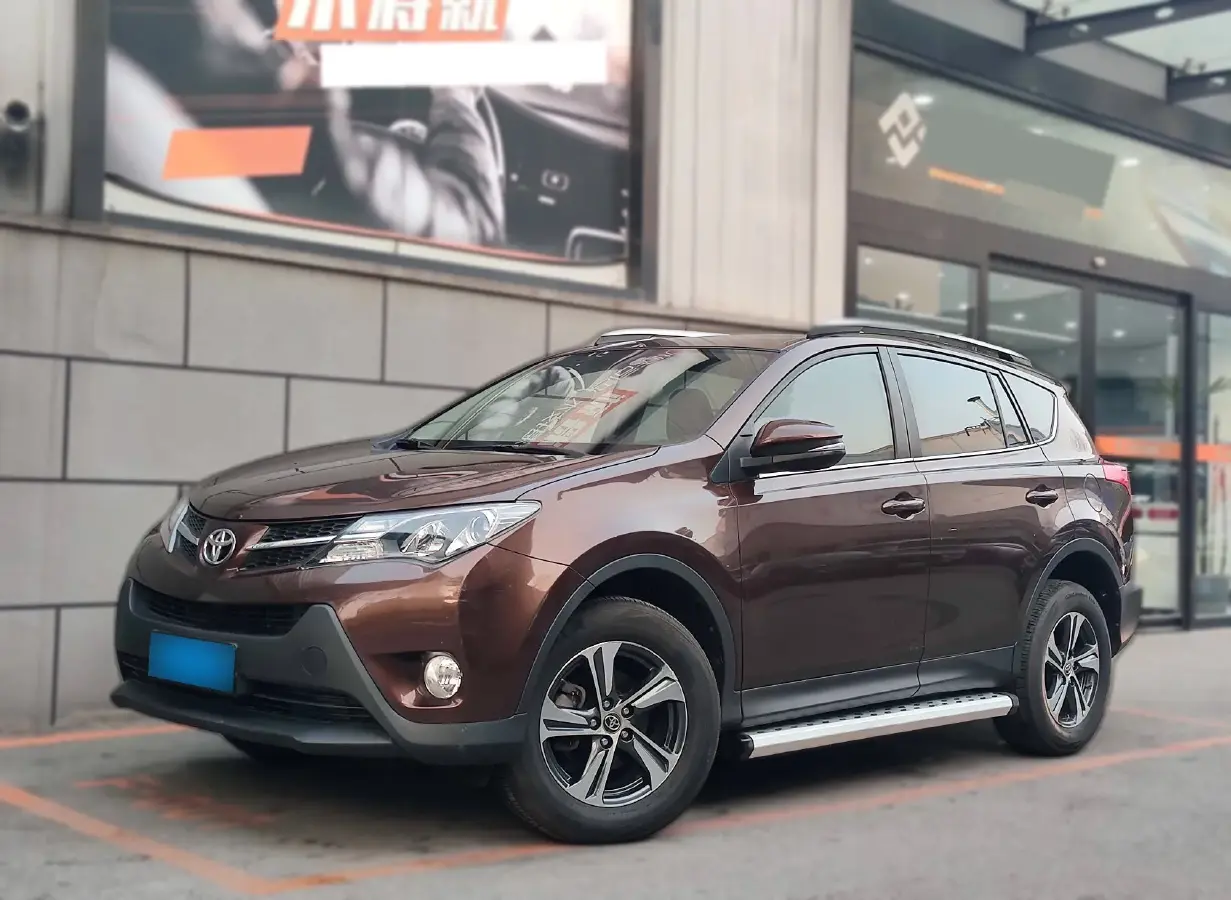 2015 Toyota RAV4 2.0L 147HP L4 CVT