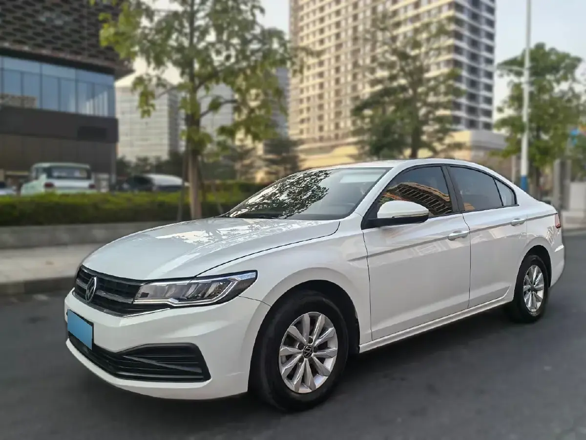 2021 Volkswagen Bora 1.5L 113HP L4 6AT
