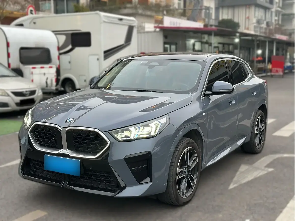 2024 BMW X2 2.0T 204HP L4 7DCT