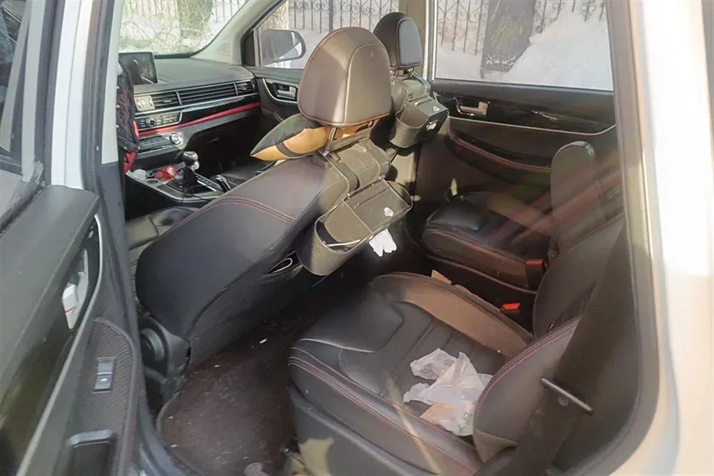 2020 DongFeng Forthing SX6 1.6L 122HP L4 5MT,autocango,china used car exporter,china ev exporter,chinese used car exporter,chinese used ev exporter