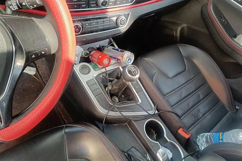 2020 DongFeng Forthing SX6 1.6L 122HP L4 5MT,autocango,china used car exporter,china ev exporter,chinese used car exporter,chinese used ev exporter