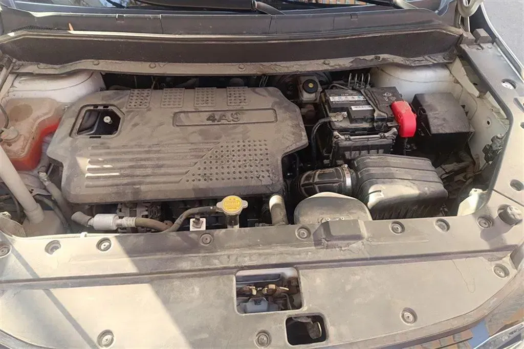 2020 DongFeng Forthing SX6 1.6L 122HP L4 5MT,autocango,china used car exporter,china ev exporter,chinese used car exporter,chinese used ev exporter