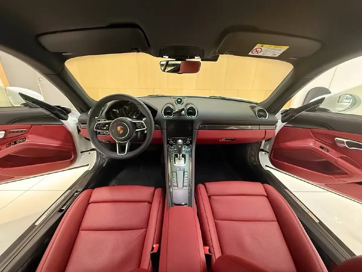 2018 Porsche 718 2.0T 250HP H4 7DCT,autocango,china used car exporter,china ev exporter,chinese used car exporter,chinese used ev exporter