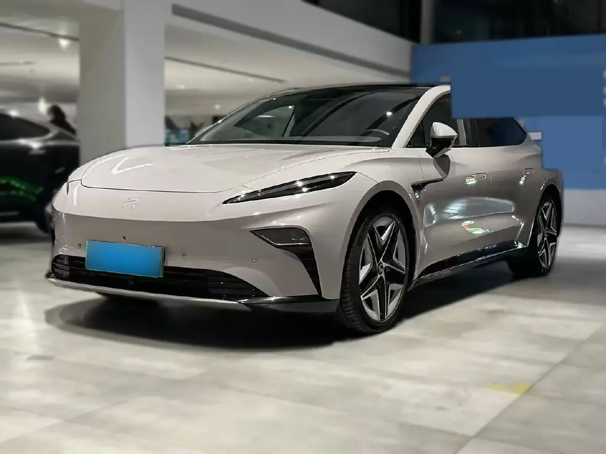 2023 Rising Auto F7 BEV 90KWH