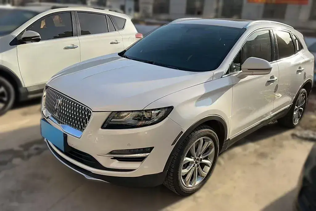 2019 Lincoln MKC 2.0T 253HP L4 6AT