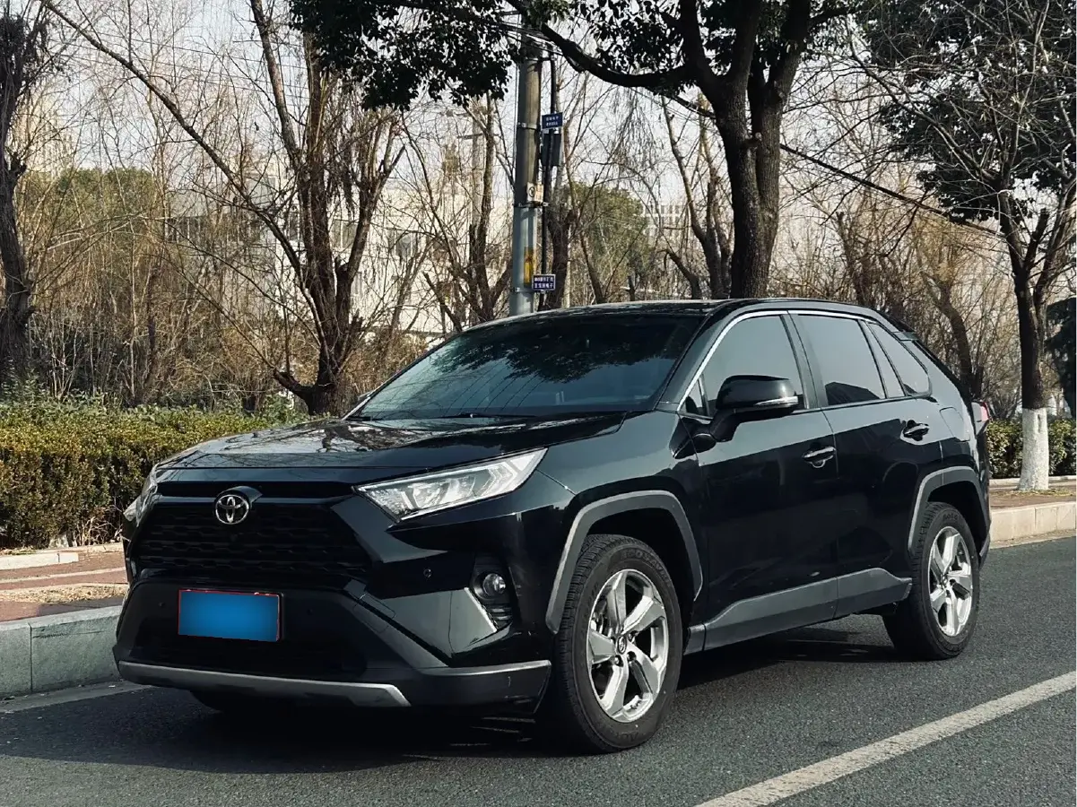 2022 Toyota RAV4 2.0L 171HP L4 CVT
