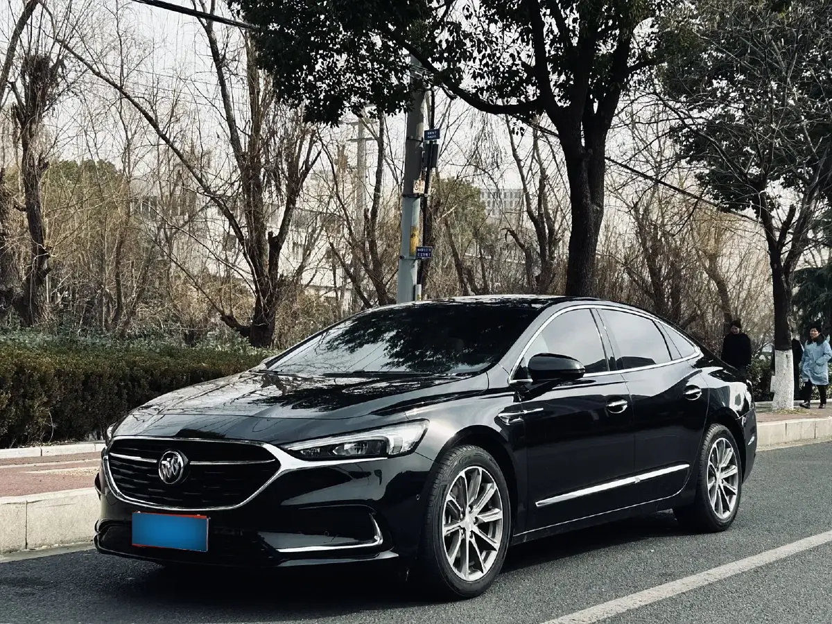 2021 Buick Larcosse 2.0T 237HP L4 9AT