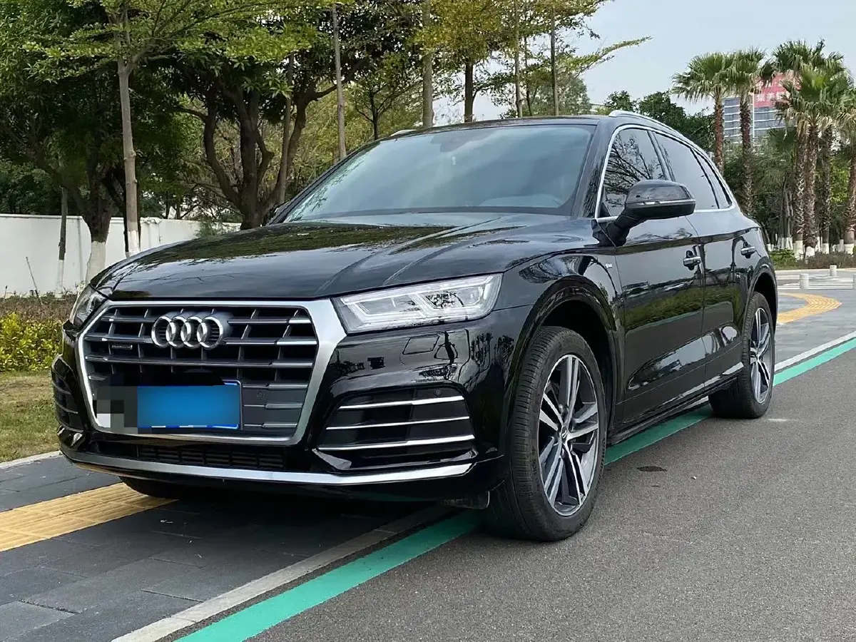 2020 Audi Q5L 2.0T 190HP L4 7DCT