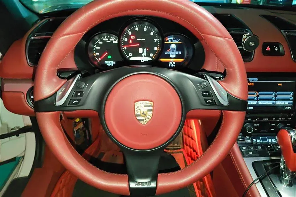 2013 Porsche Boxster 2.7L 265HP H6 7DCT,autocango,china used car exporter,china ev exporter,chinese used car exporter,chinese used ev exporter