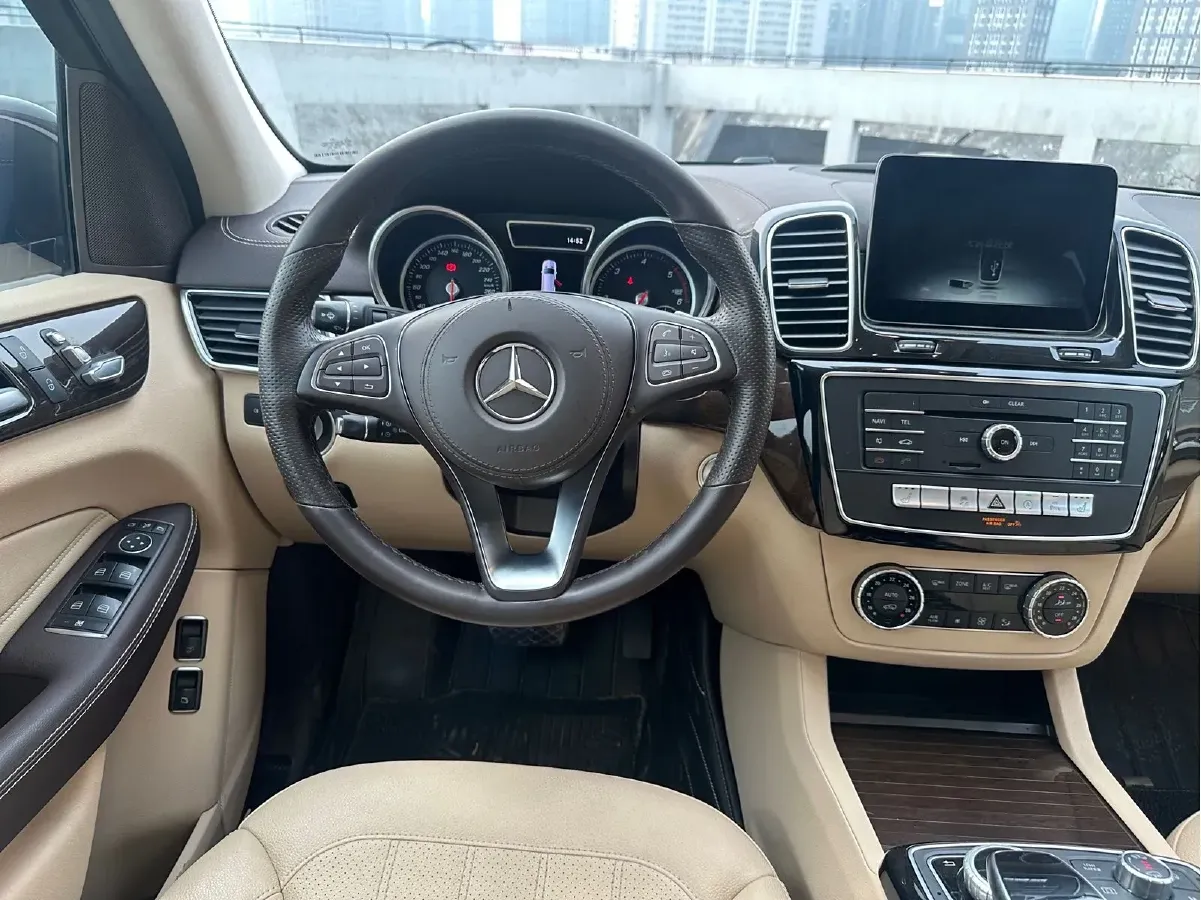 2016 Mercedes-Benz GLS Class 3.0T 258HP V6 9AT,autocango,china used car exporter,china ev exporter,chinese used car exporter,chinese used ev exporter