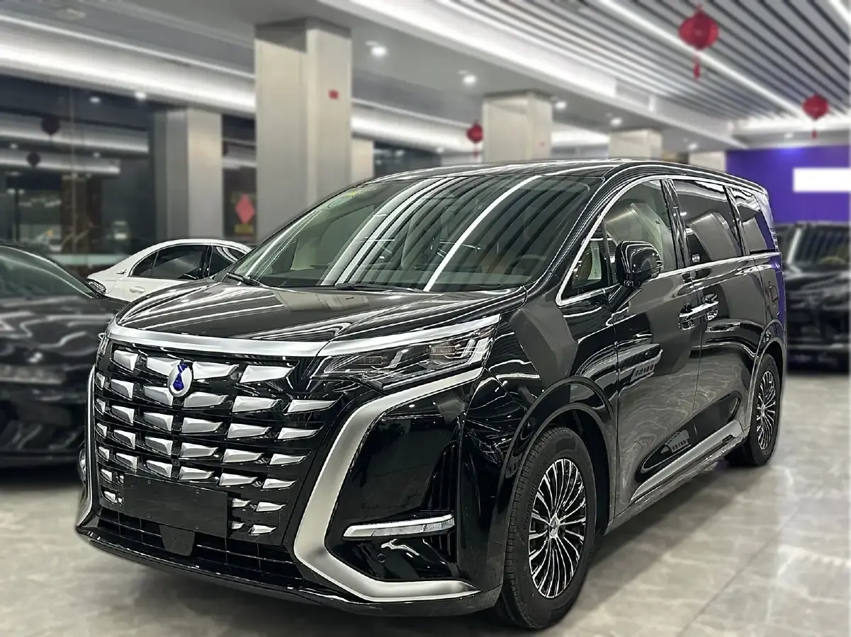 2024 Denza D9 1.5T 139HP L4 E-CVT PHEV 40KWH