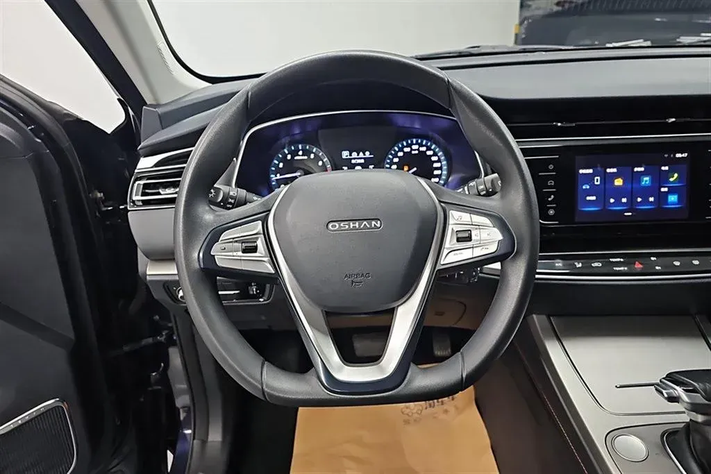 2020 ChangAn Oshan X7 1.5T 178HP L4 7DCT,autocango,china used car exporter,china ev exporter,chinese used car exporter,chinese used ev exporter