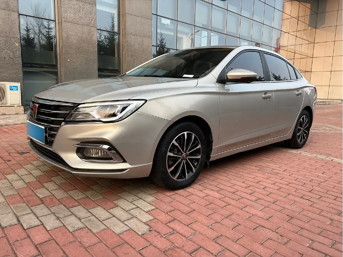 2020 Roewe i5 1.5L 120HP L4 CVT