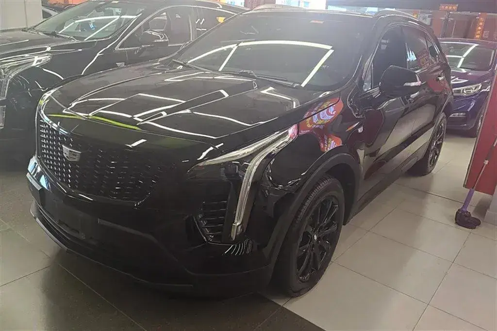 2021 Cadillac XT4 2.0T 237HP L4 9AT