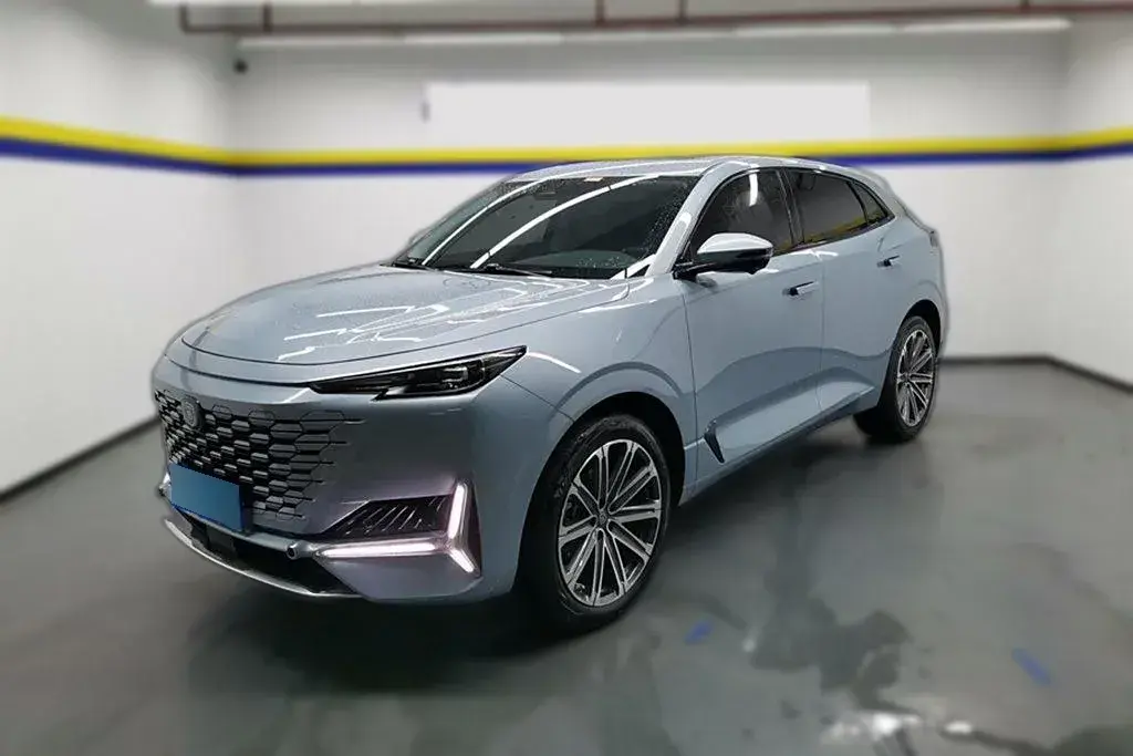 2021 ChangAn UNI-K 2.0T 233HP L4 8AT
