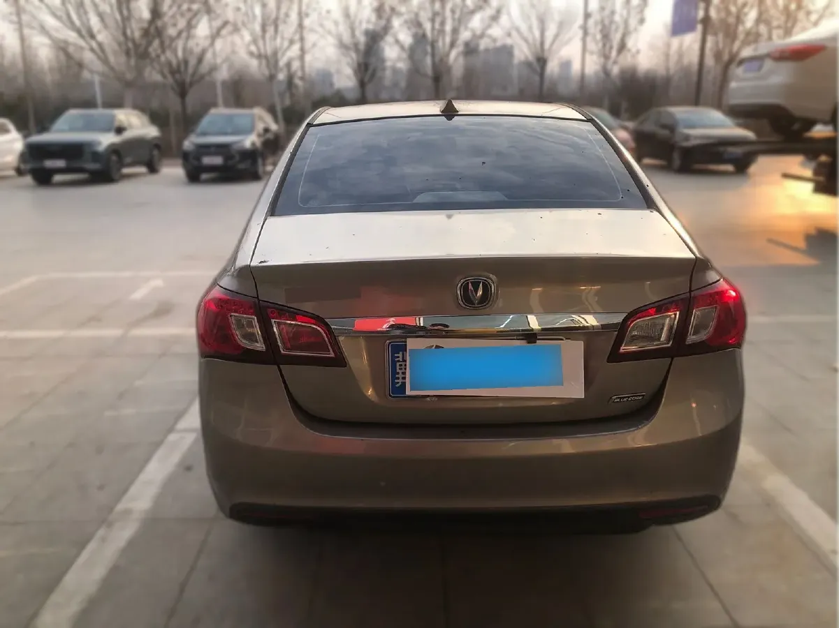 2012 ChangAn Alsvin V5 1.5L 114HP L4 5MT,autocango,china used car exporter,china ev exporter,chinese used car exporter,chinese used ev exporter