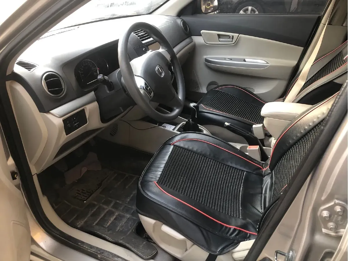 2012 ChangAn Alsvin V5 1.5L 114HP L4 5MT,autocango,china used car exporter,china ev exporter,chinese used car exporter,chinese used ev exporter