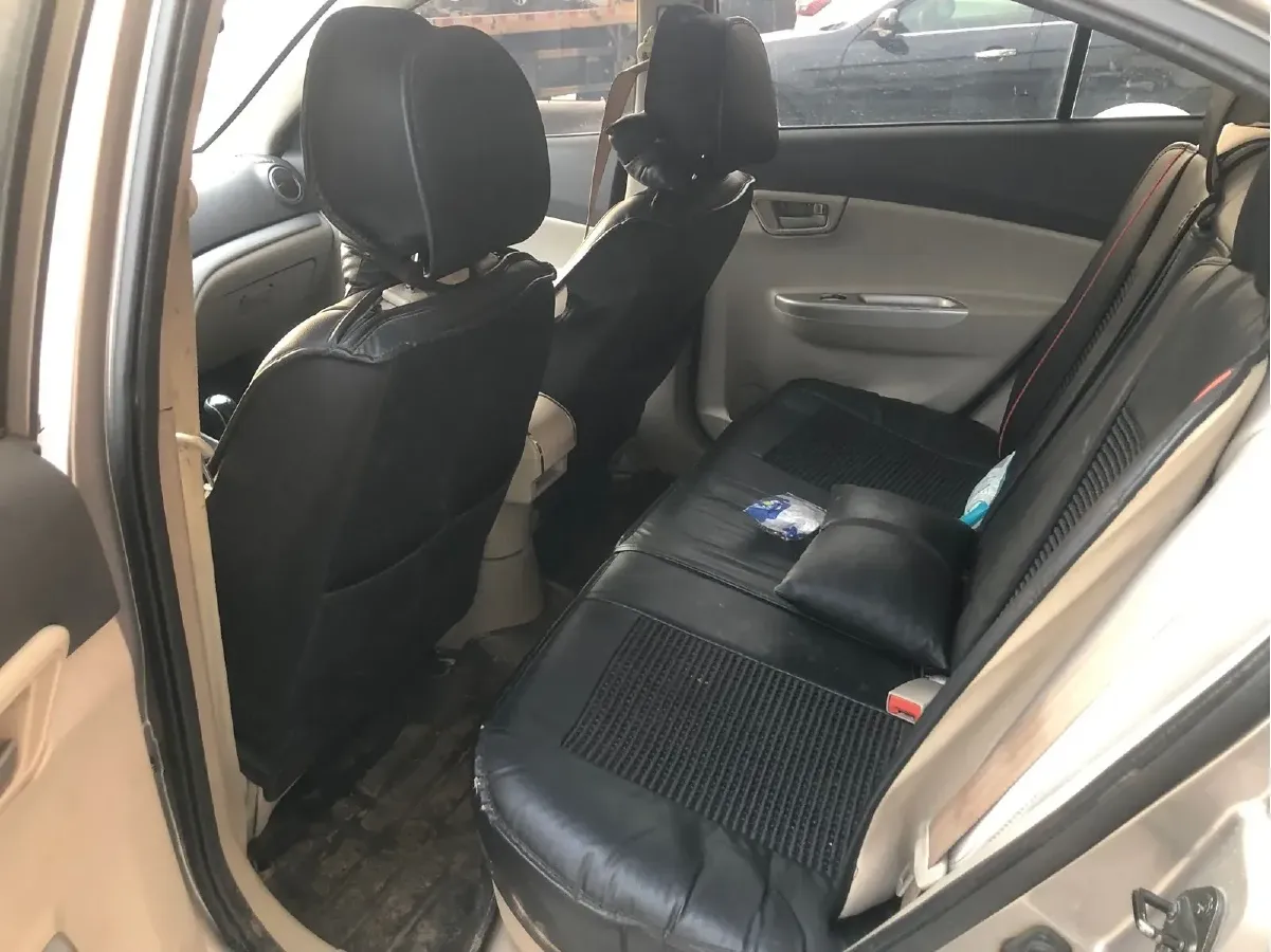 2012 ChangAn Alsvin V5 1.5L 114HP L4 5MT,autocango,china used car exporter,china ev exporter,chinese used car exporter,chinese used ev exporter