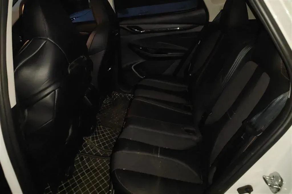 2021 ChangAn Oshan X5 1.5T 180HP L4 7DCT,autocango,china used car exporter,china ev exporter,chinese used car exporter,chinese used ev exporter