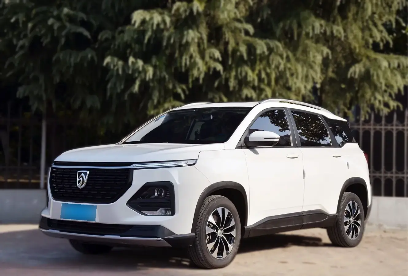 2020 BaoJun 530 1.5T 147HP L4 CVT