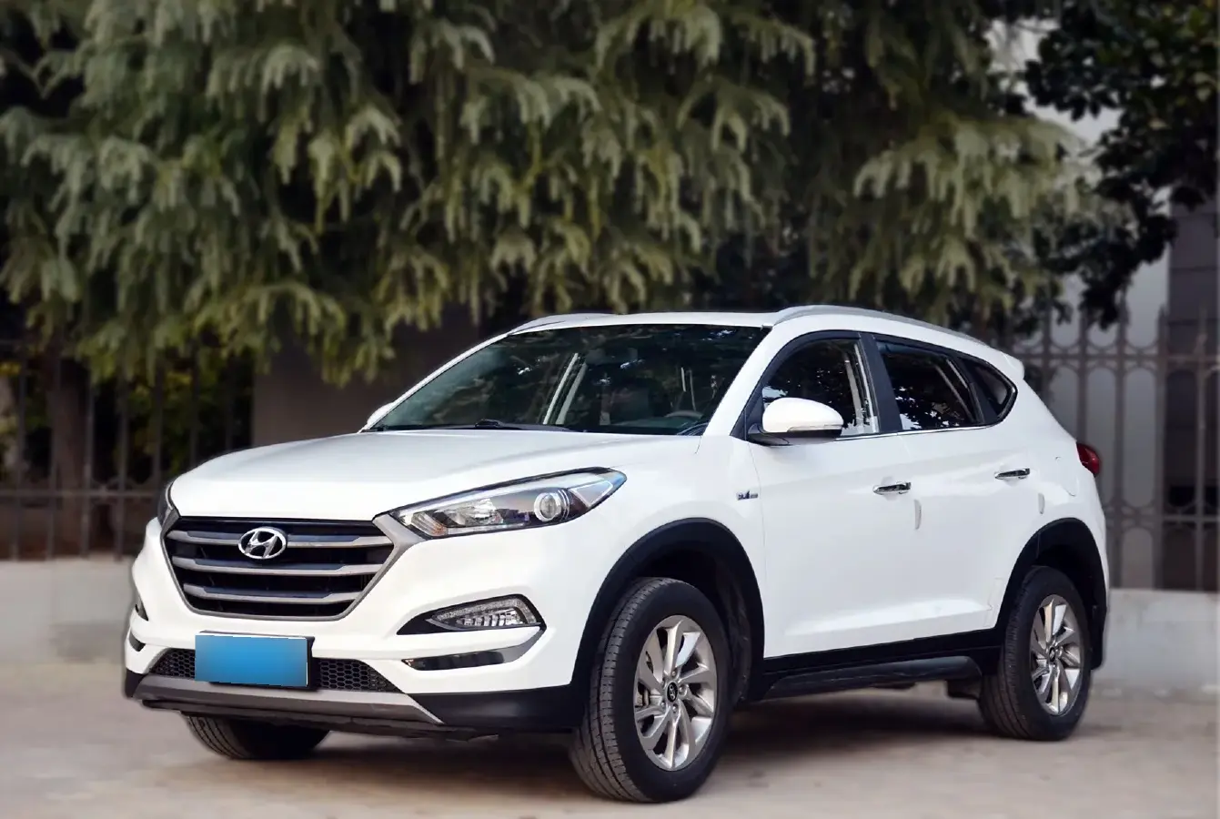 2015 Hyundai Tucson 1.6T 177HP L4 7DCT