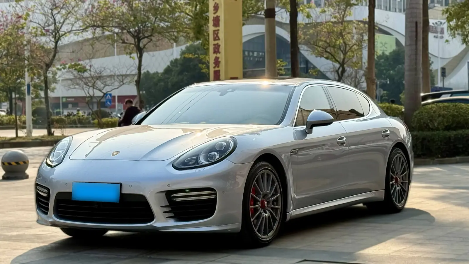 2014 Porsche Panamera 4.8T 520HP V8 7DCT