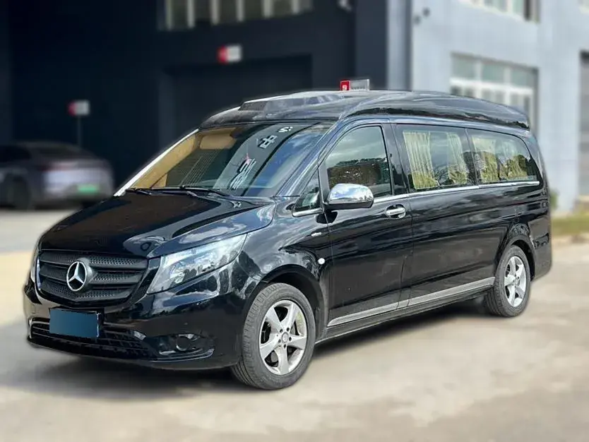 2016 Mercedes-Benz Vito 2.0T 211HP L4 7AT