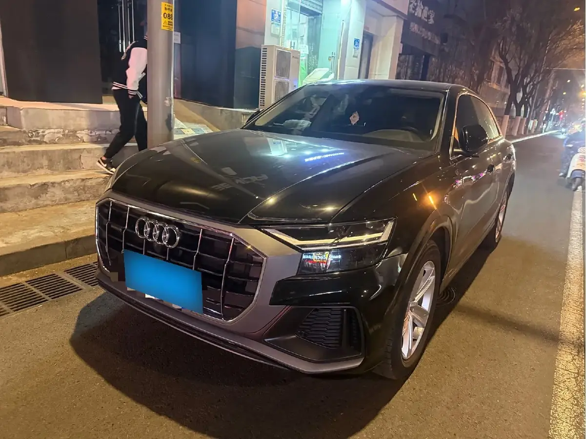 2022 Audi Q8 2.0T 245HP L4 8AT