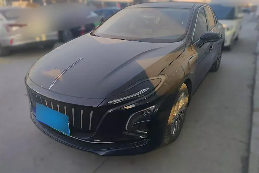 2022 HongQi E-QM5 BEV 54KWH