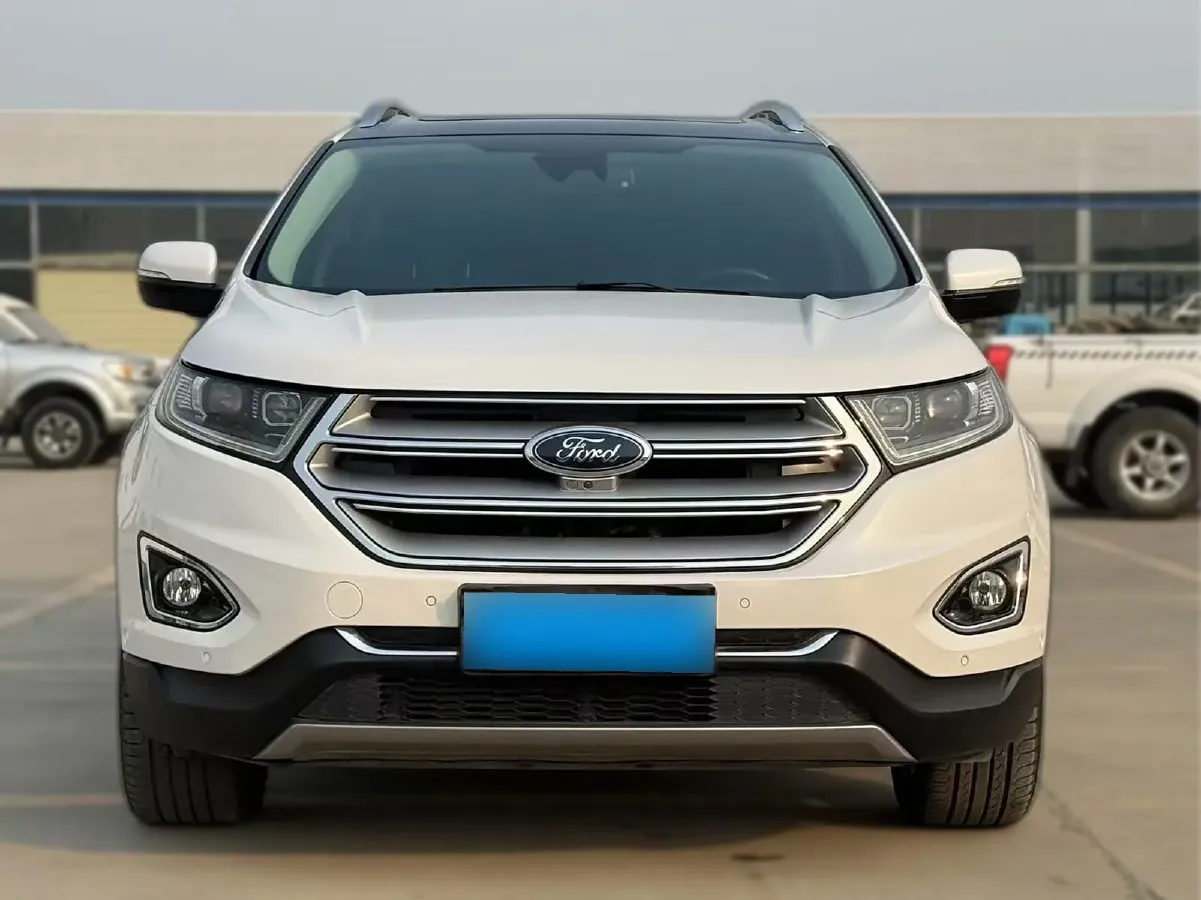 2015 Ford Edge 2.7T 329HP V6 6AT,autocango,china used car exporter,china ev exporter,chinese used car exporter,chinese used ev exporter